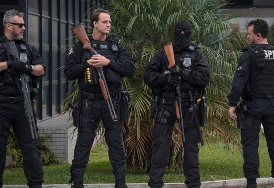 مقتل 42 سجينا بأعمال عنف في أربعة سجون بالبرازيل مقتل 42 سجينا بأعمال عنف في أربعة سجون بالبرازيل