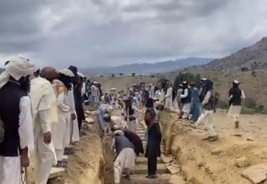 الزلزال الأسوأ منذ 20 عامًا... فيديو "حزين" لكارثة أفغانستان