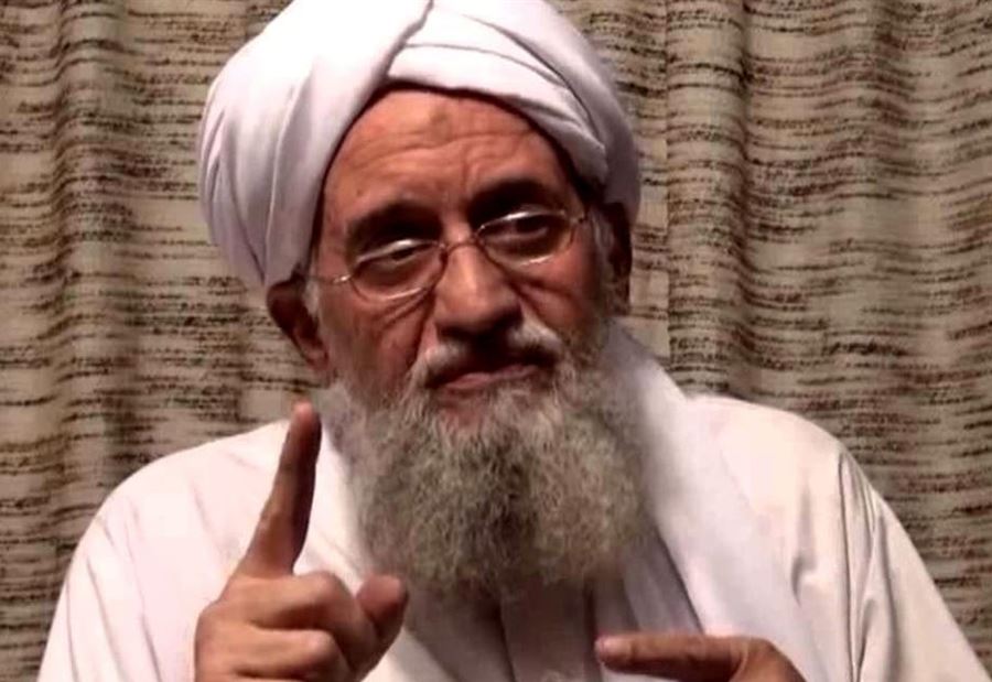 خبايا صادمة عن الظواهري... يوم قتلَ رفيقه وطفلَين