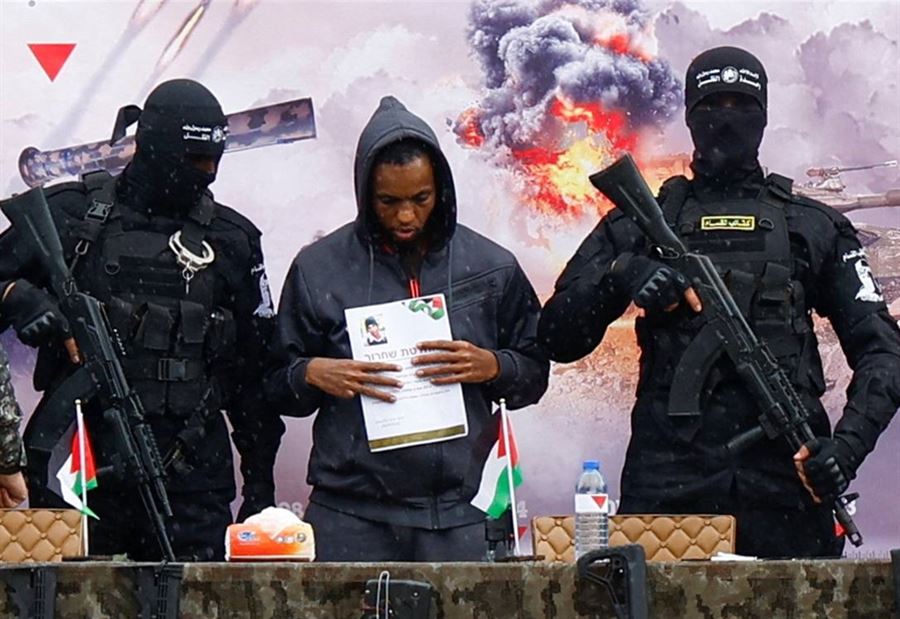 أطلق سراحهما بعد 10 سنوات... تفاصيل حول "الأسيرين المنسيين"
