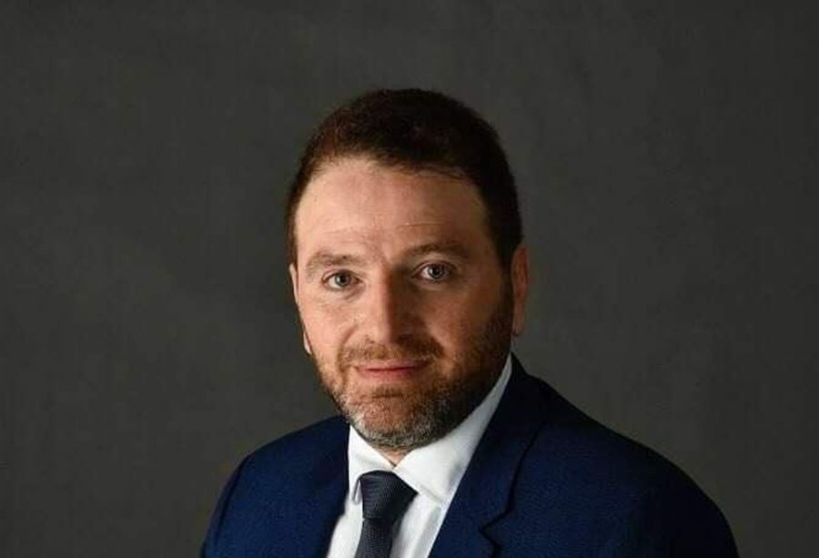 وليم طوق يرد على وسائل الإعلام 