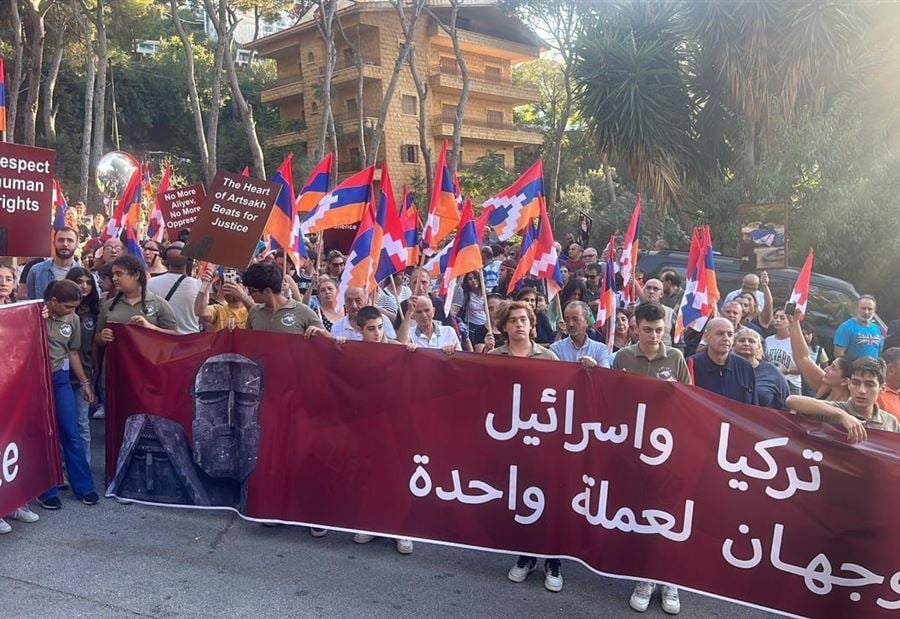 بالفيديو... إشتباكات "عنيفة" أمام سفارة جمهورية أذربيجان في لبنان