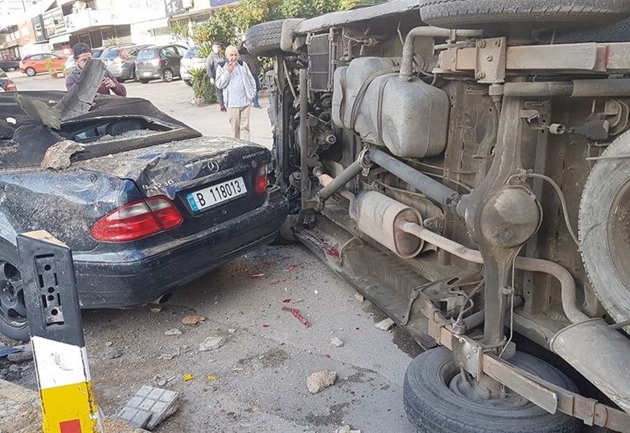 بالصور: سبعة جرحى جراء حادث سير في الدكوانة