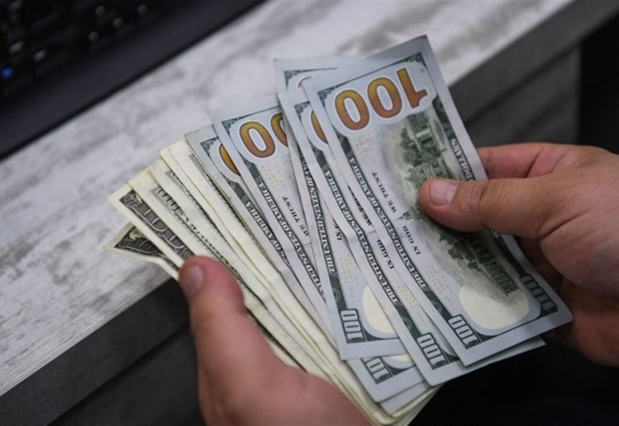 سعرُ صرفِ الدولارِ لدى الصرافين اليوم  الأحد 
