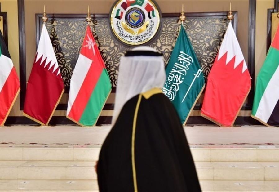 تعمُّد لإبعاد الخليج عن لبنان؟!