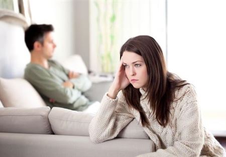 4 إشارات تنذر بانتهاء علاقتكما 4 إشارات تنذر بانتهاء علاقتكما