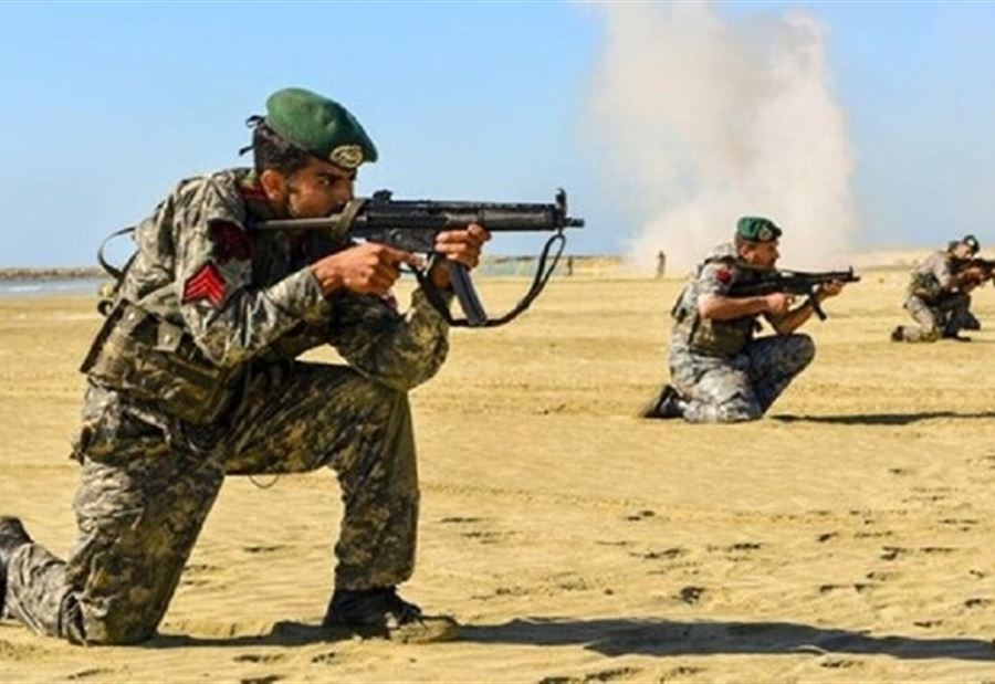 إيران... انطلاق المرحلة الأساسية من مناورات "ذو الفقار99" إيران... انطلاق المرحلة الأساسية من مناورات "ذو الفقار99"