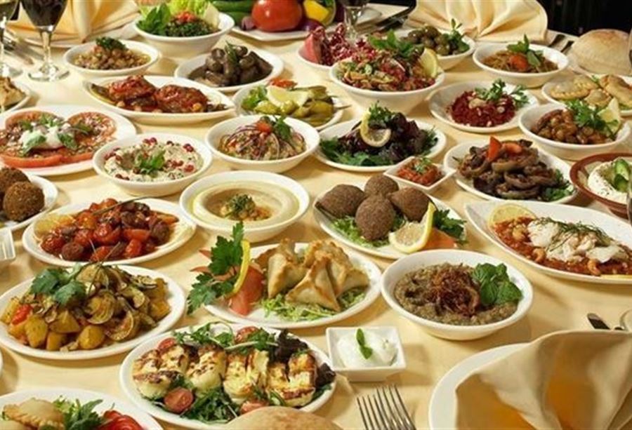 نقابة أصحاب المطاعم ترفع الصوت وتحذر...