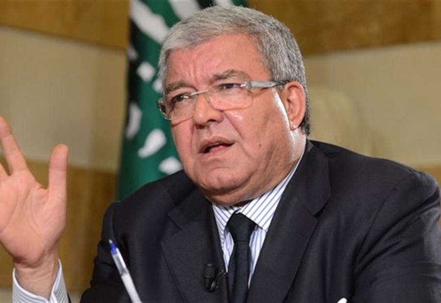 ماذا يفعل المشنوق في قصر العدل؟