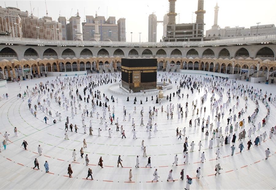 وفاةُ مصمّم باب "الكعبة" في عهد الملك خالد بن عبدالعزيز