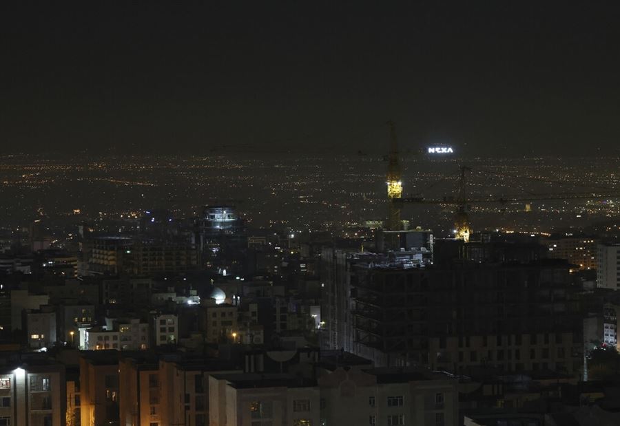 "رسالة قوية"... تقييم الخسائر الإيرانية بعد القصف الإسرائيلي "رسالة قوية"... تقييم الخسائر الإيرانية بعد القصف الإسرائيلي