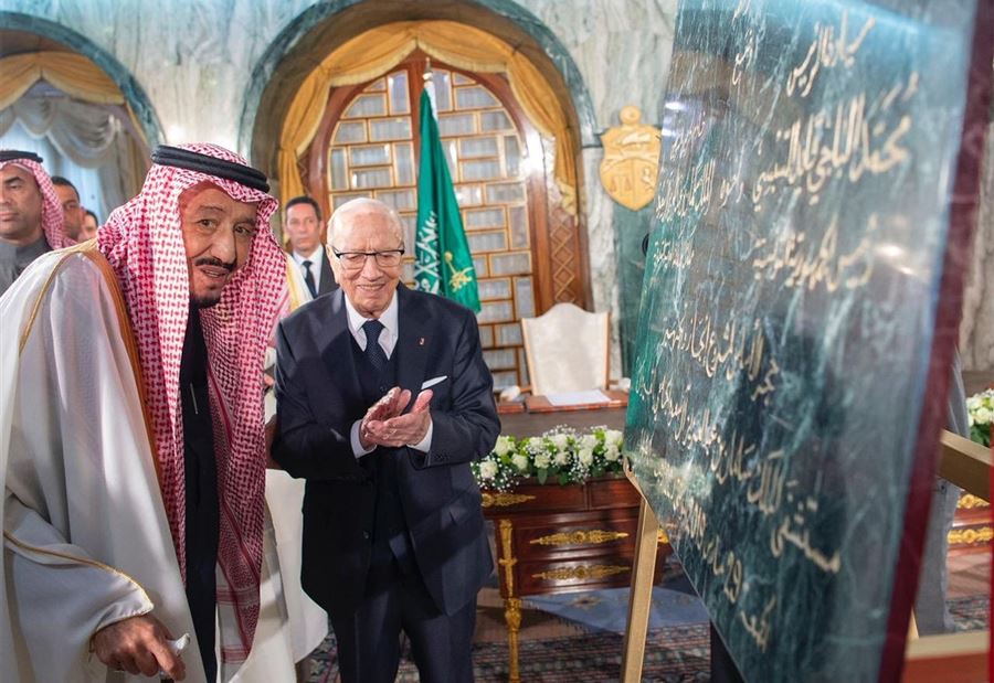 3 قرارات عاجلة من الملك سلمان من قلب قصر قرطاج في تونس