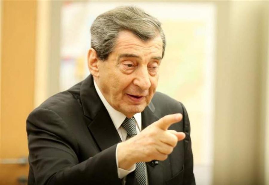 ماذا قال الفرزلي عن إمكانية اعتذار الحريري؟