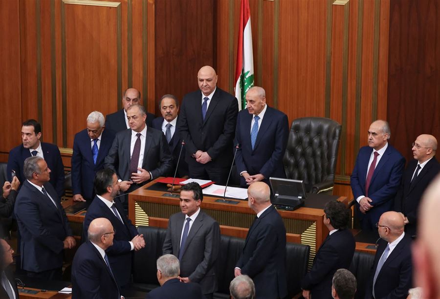 عون: سأعمل على تأكيد حق الدولة في احتكار حمل السلاح