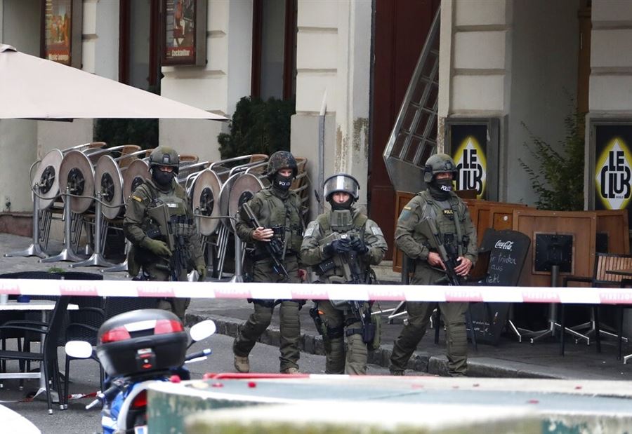 بعد هجوم فيينا... اعتقال 14 شخصاً 