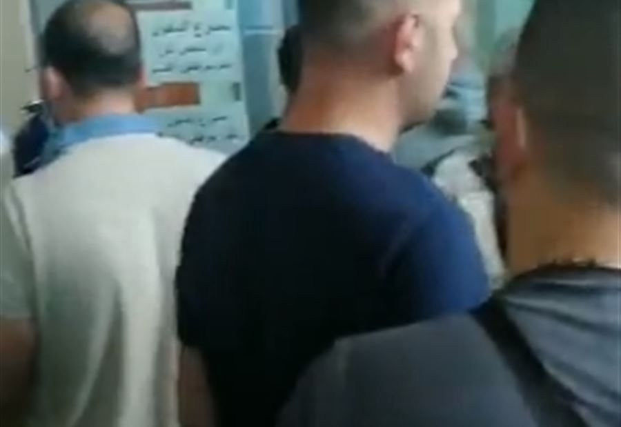 الأربعاء كاد أن يتحوّل دموياً... هّل "الشحادة" تُرضي الموظف؟ 