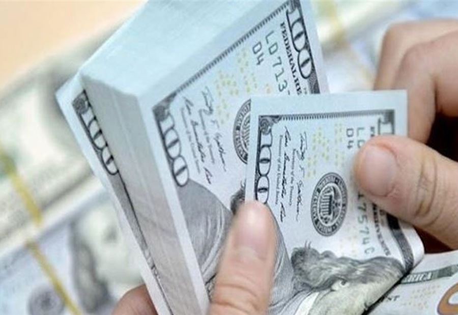 تلاعبا بسعر صرف الدولار فوقعا بقبضةِ "الأمن العام" 