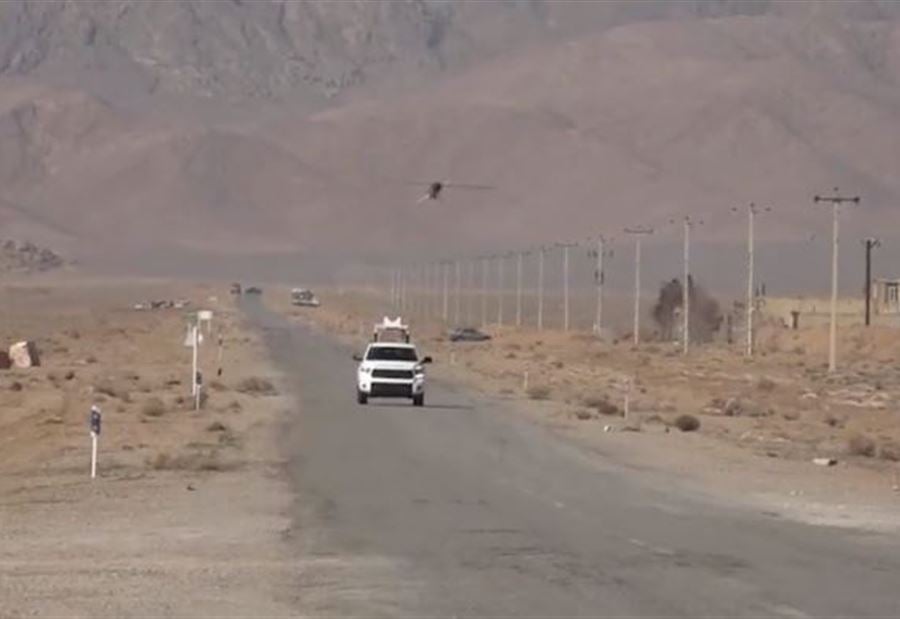 إيران تكشف عن أحدث مسيراتها الانتحارية (صور)