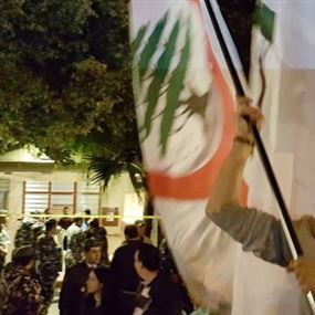 إلى الإصطفاف العامودي دُر