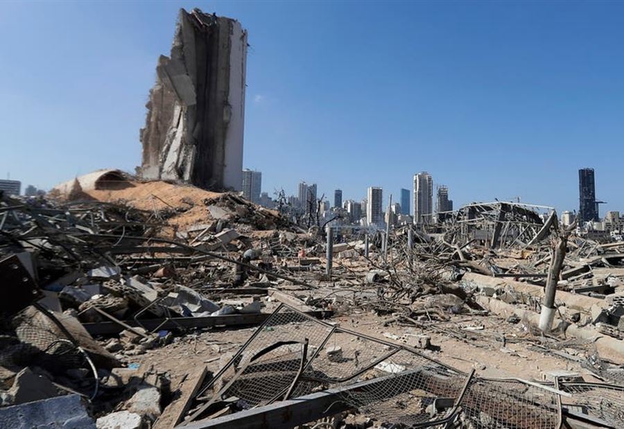 نجومُ العميد في خدمةِ موقوف بتفجير المرفأ!