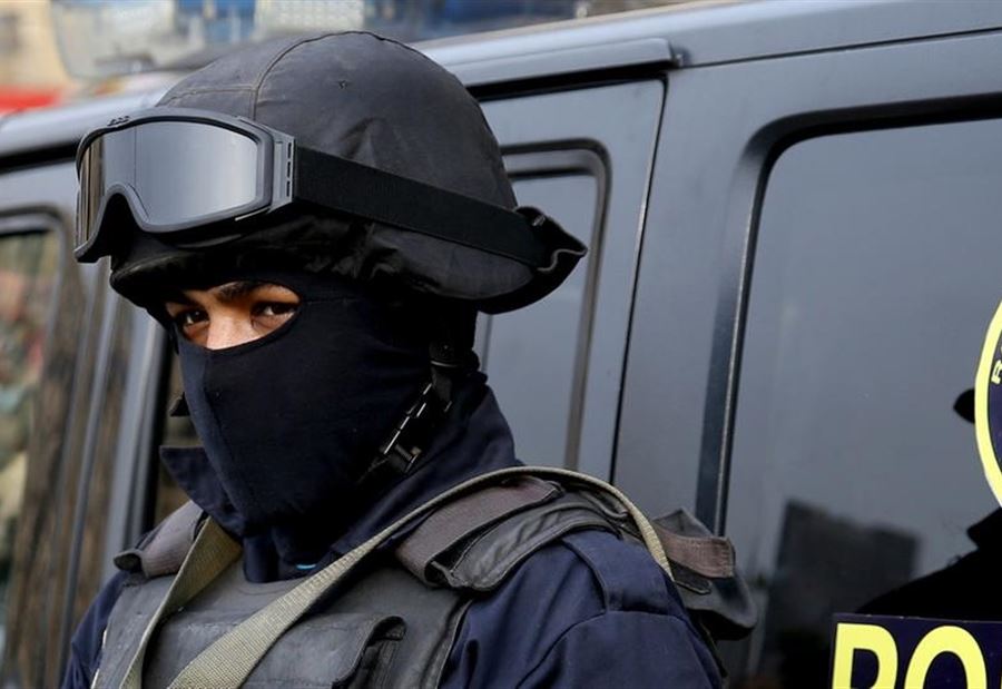 فاجعة في مصر.. انتحار جماعي لـ3 فتيات فاجعة في مصر.. انتحار جماعي لـ3 فتيات