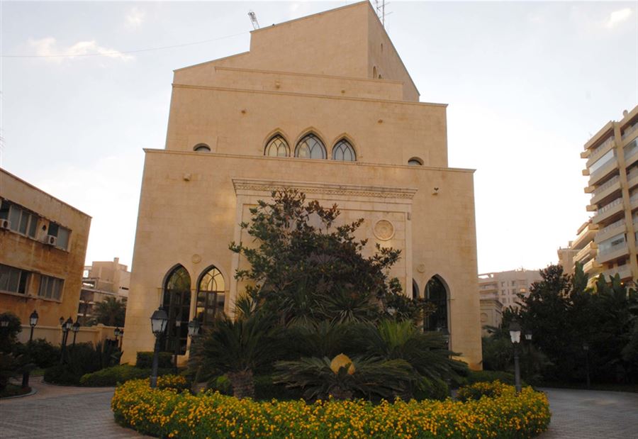 الإتصالات والزيارات... غائبة