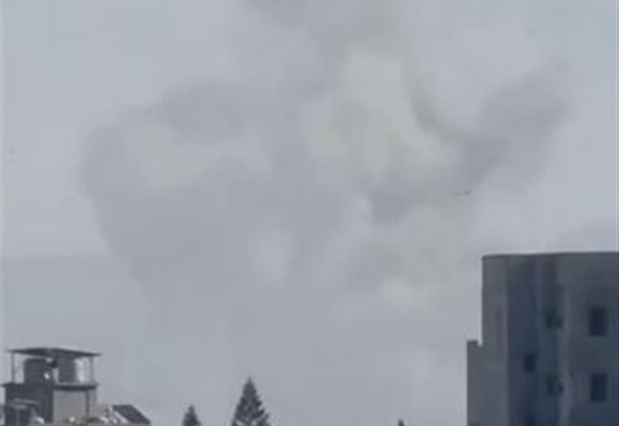 صور على فوهة البركان... إسرائيل تستهدف "حي الآثار" (فيديو) صور على فوهة البركان... إسرائيل تستهدف "حي الآثار" (فيديو)