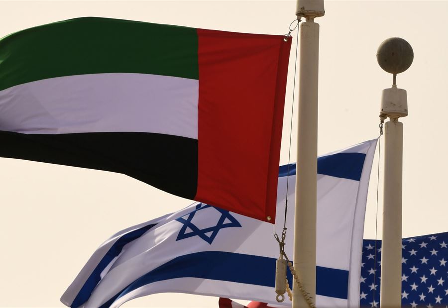 الإمارات تُهنىء البحرين واسرائيل 