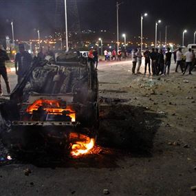 19 قتيلًا في اصطدام شاحنة صهريج بحافلة في إيران