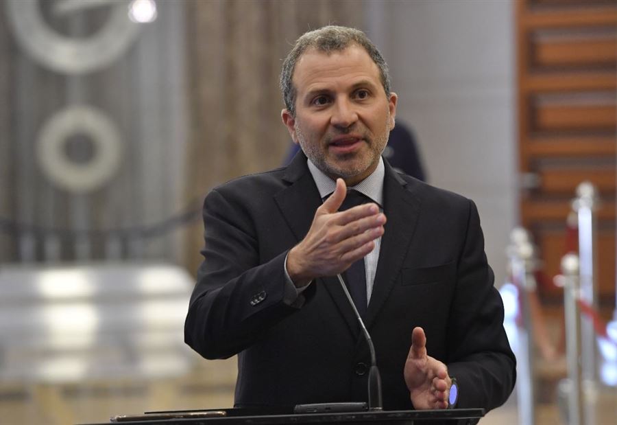 "باسيل يقدّم أوراق اعتماد عند السنة"