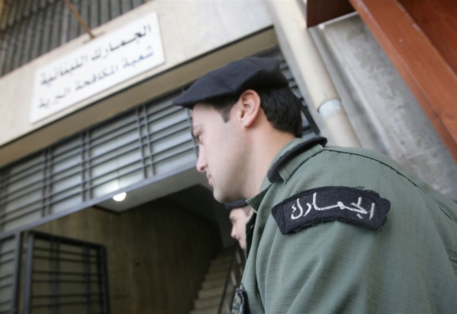 الجمارك "تمدد" مهلة إدخال السيارات والدراجات والمركبات السياحية مؤقتاً