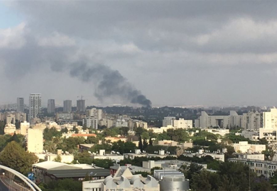 بالفيديو: حريق كبير في قاعدة للجيش الإسرائيلي بتل أبيب 
