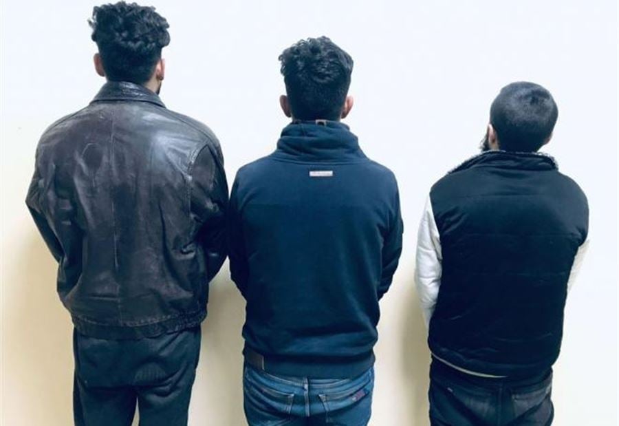 عصابة تنشط بترويج العملة المزيّفة بقضبة "الأمن" 