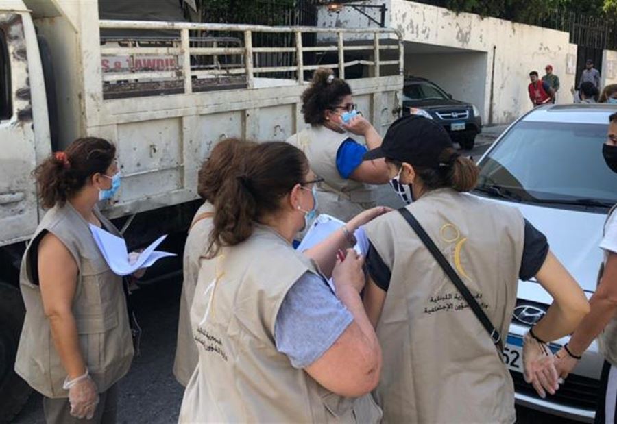 بالصور: فرق وزارة الشؤون تتابع جولاتها لتقييم الأضرار  بالصور: فرق وزارة الشؤون تتابع جولاتها لتقييم الأضرار