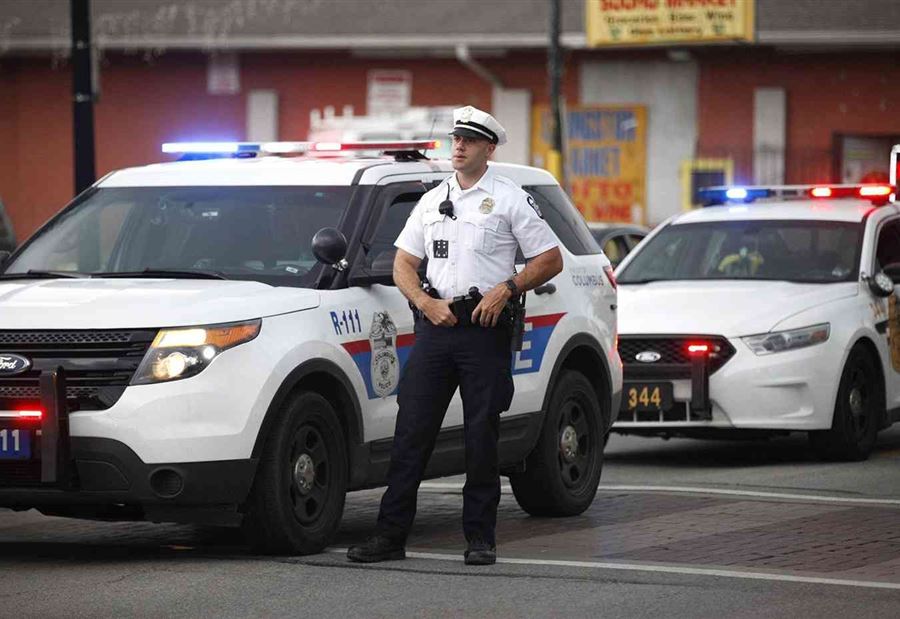 في أميركا... شرطي يقتل امرأة حامل! (فيديو)