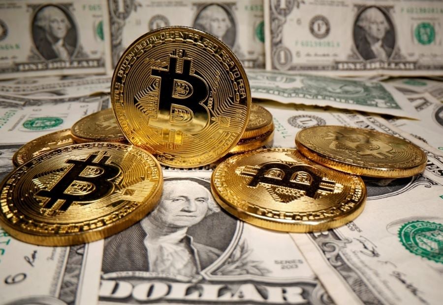 بعد قرار ترامب... ارتفاعٌ بأسعار عملة البتكوين