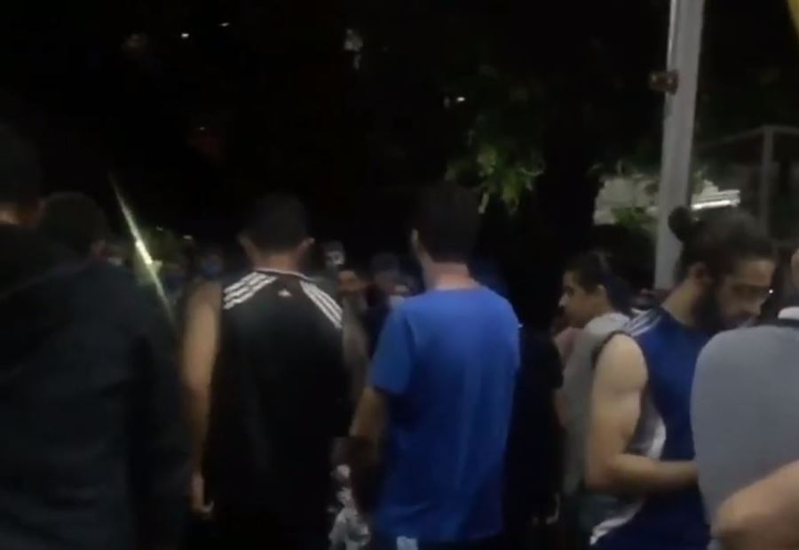 بالفيديو: إحتجاجاتٌ أمام "كهرباء لبنان"  بالفيديو: إحتجاجاتٌ أمام "كهرباء لبنان"