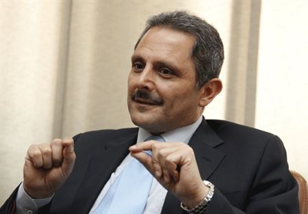 حمود: تحويلات احتيالية بمئات الملايين من الدولارات!