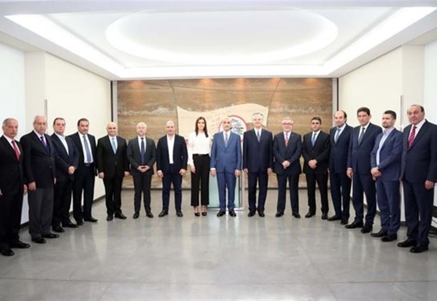 "أزمة المحروقات"... طلبٌ من الجمهورية القوية