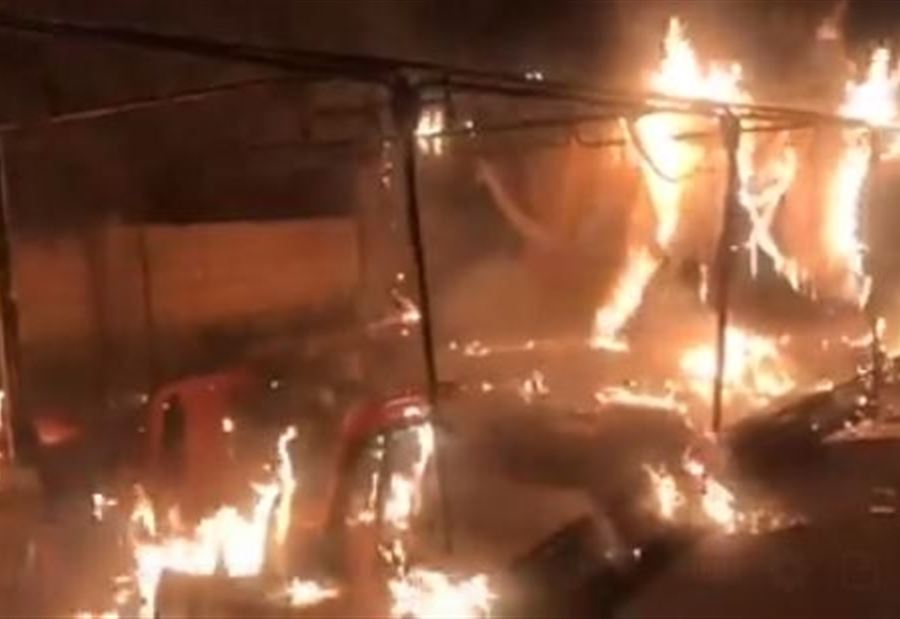 بالفيديو: احراق خيمة الحراك في الفاكهة 