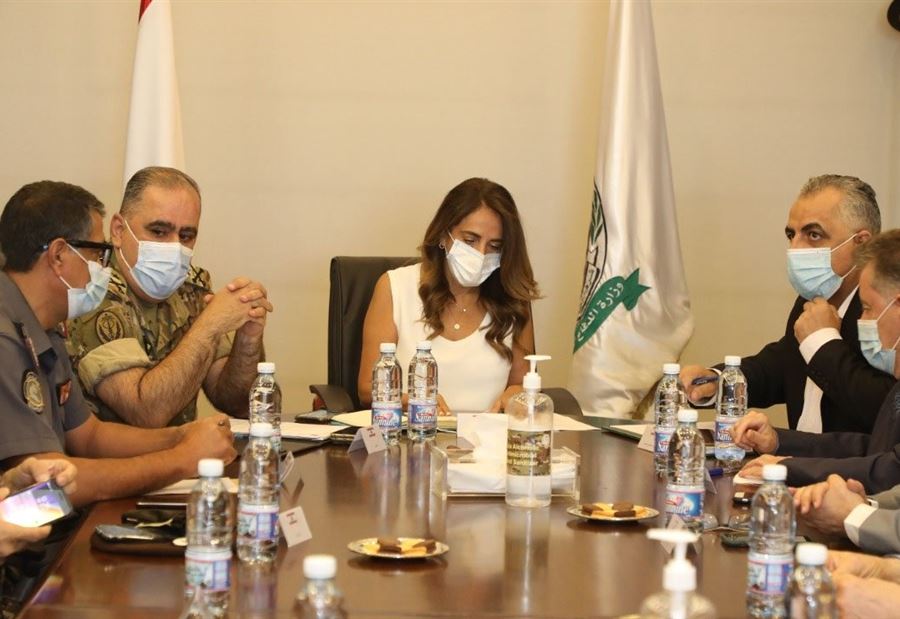 إجتماعٌ "طارىء" في "الدفاع" يَتعلّق بالقطاع الصحي