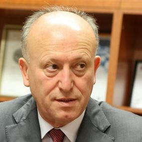 ريفي يهدّد بالاستقالة