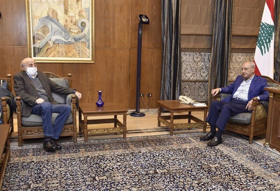 الاوضاع العامة بين بري وجنبلاط