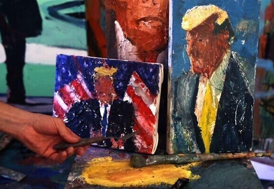 رسام إسرائيلي يرسم أكثر من 120 لوحة لترمب!