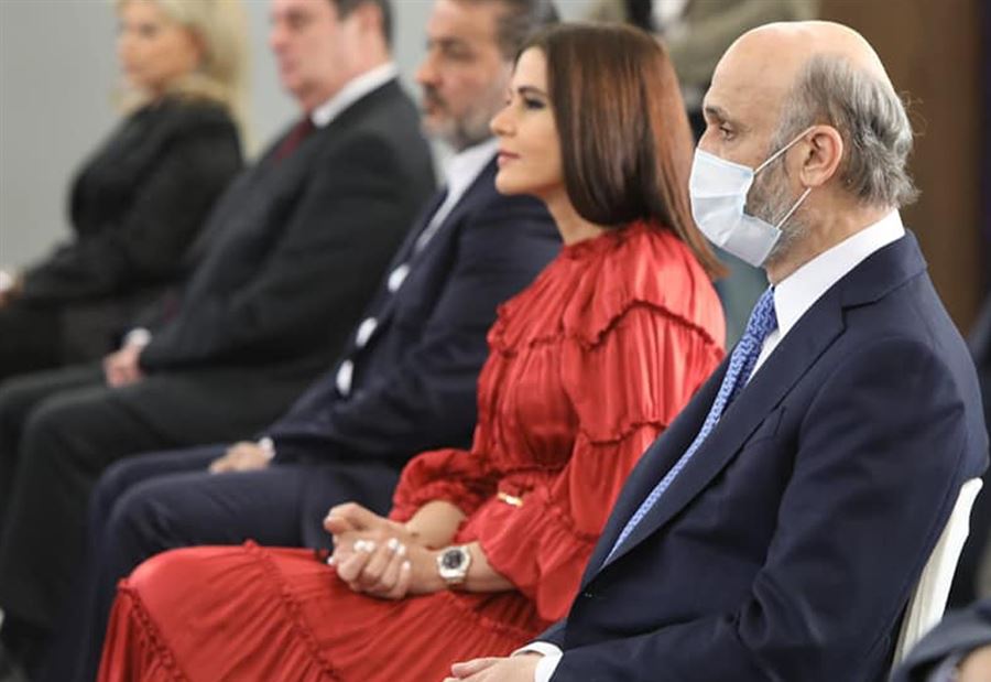 يتحركُ بحذرٍ... جعجع على لائحة 