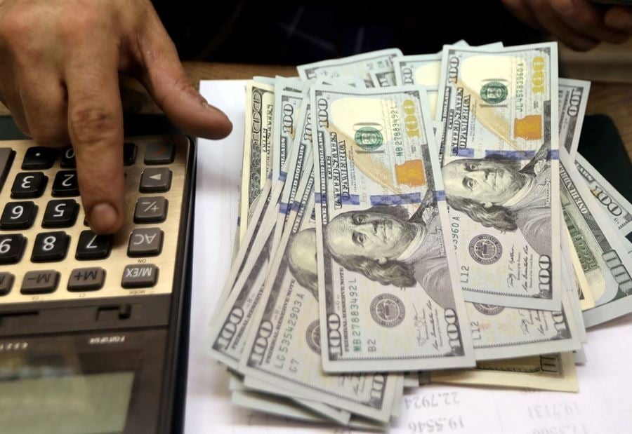 سعرُ دولار السوق السوداء مساء اليوم