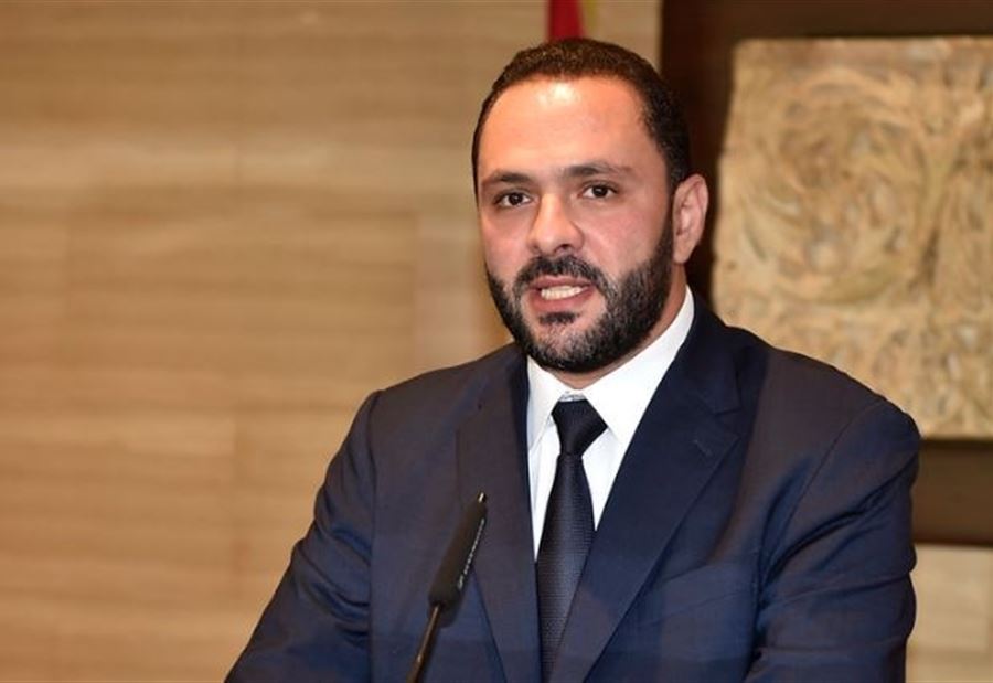 علي حجازي يشنّ هجوماً لاذعاً على جنبلاط: تعطّشت للدم!