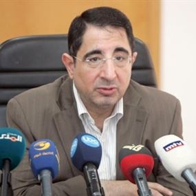 الحاج حسن: من يؤمن التاو للارهابيين وعد بتسليح الجيش