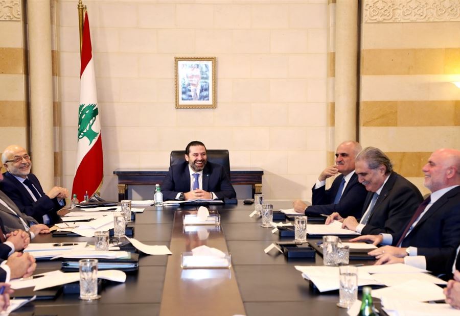 الحريري يستقبل 3 سفراء 