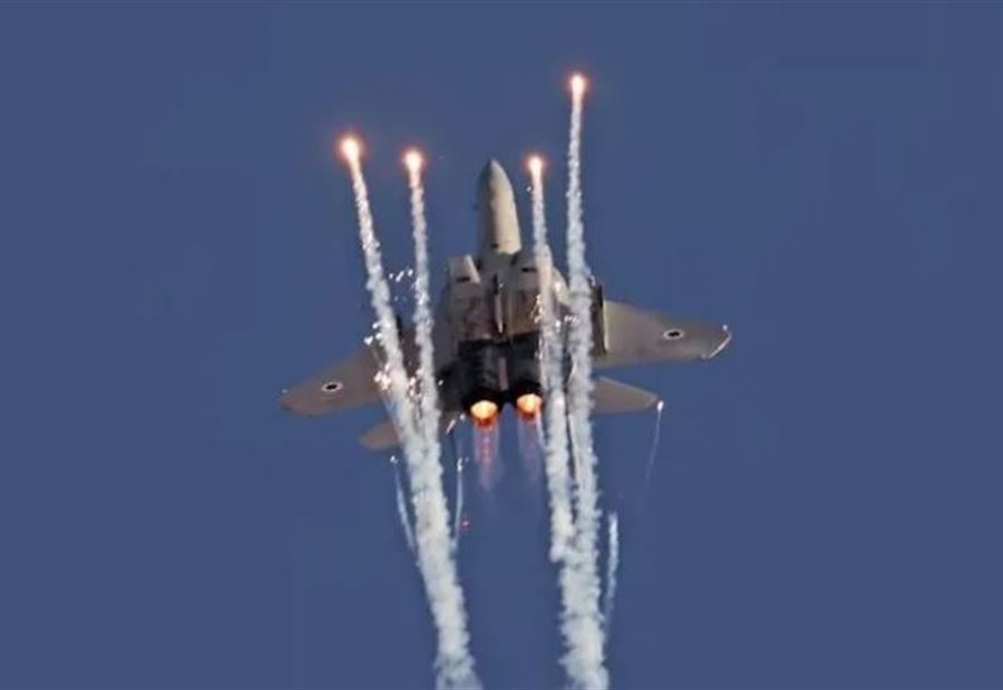 قبل اختراق الأجواء... الجيش الإسرائيلي يعترض 4 مسيّرات قادمة من الشرق! قبل اختراق الأجواء... الجيش الإسرائيلي يعترض 4 مسيّرات قادمة من الشرق!